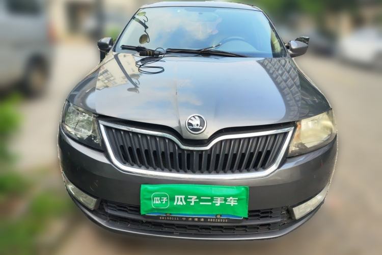 Used Skoda Rapid 2013 1.6L Automatic Smart Selection Model Front