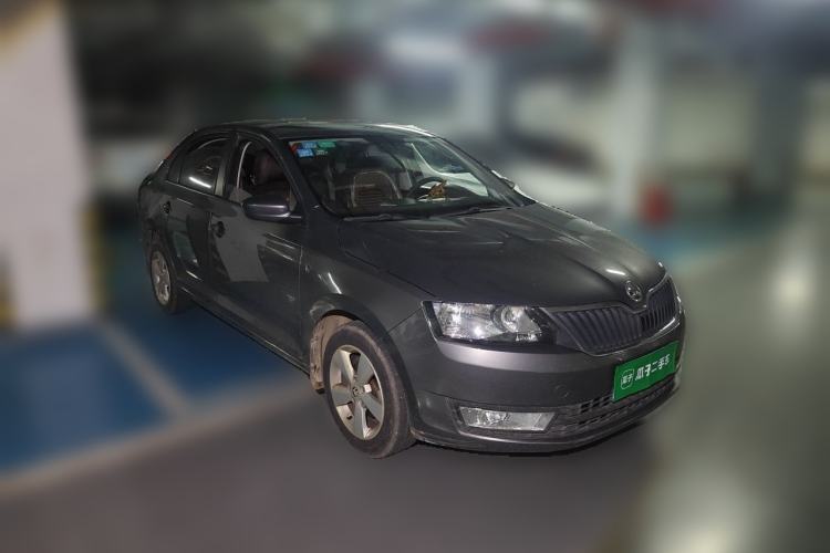 Used Skoda Rapid 2013 1.6L Manual Smart Selection Model Front Right 45 Deg