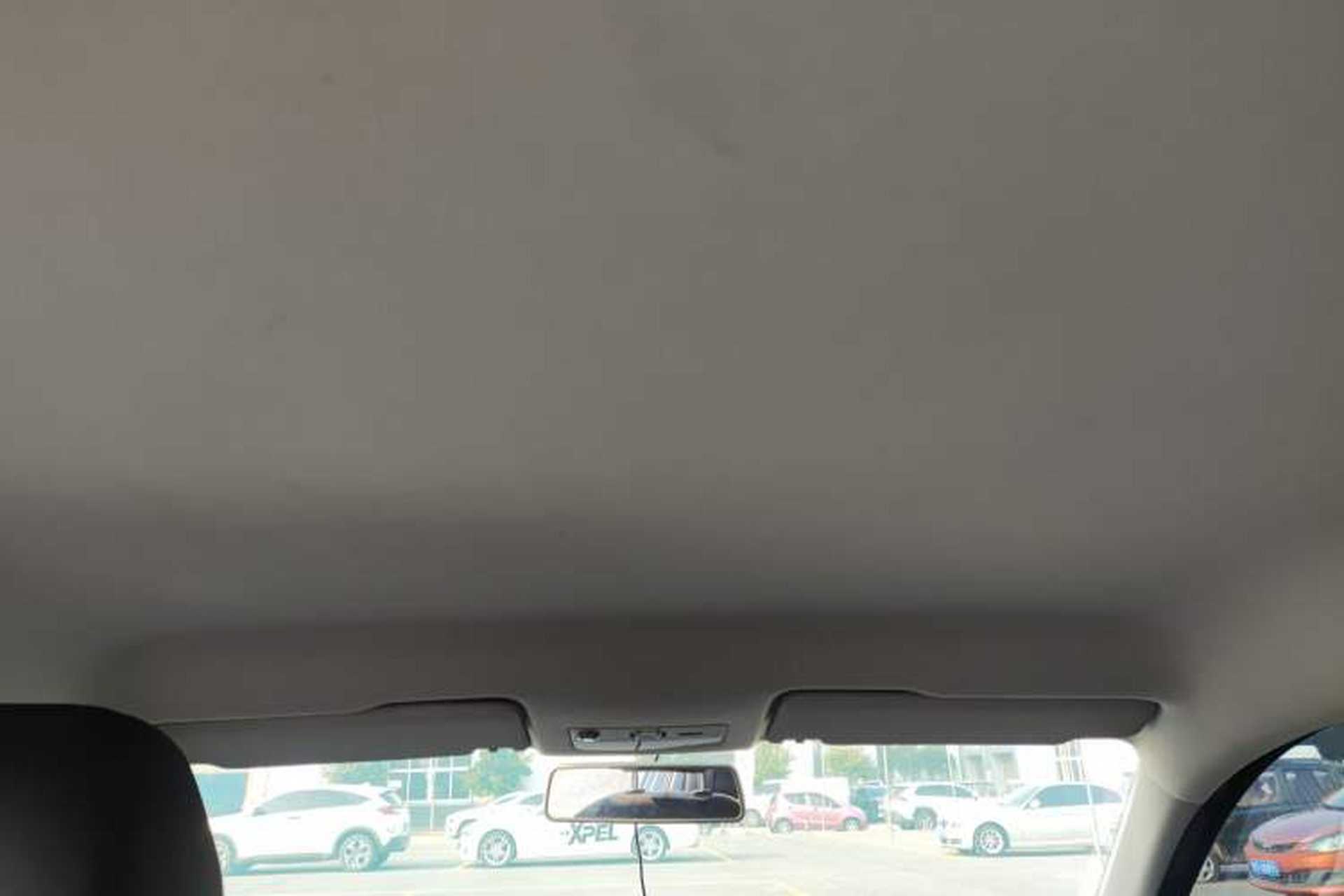 Used Skoda Rapid 2013 1.6L Manual Enjoyment Model Headliner