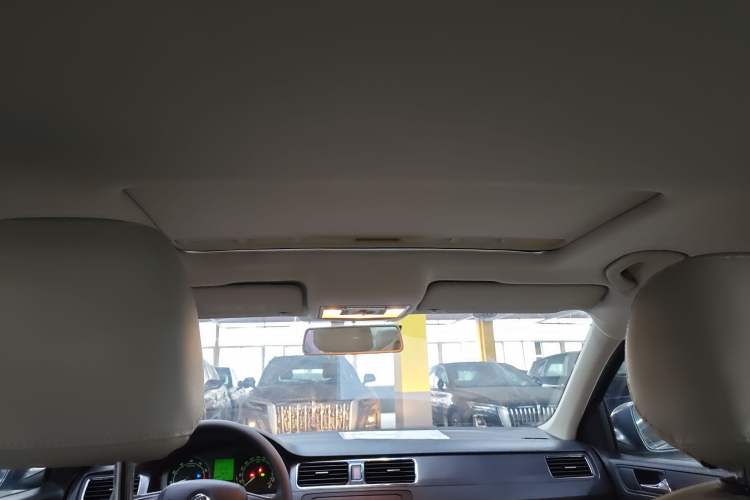 Used Skoda Rapid 2013 1.6L Automatic Smart Selection Model Headliner
