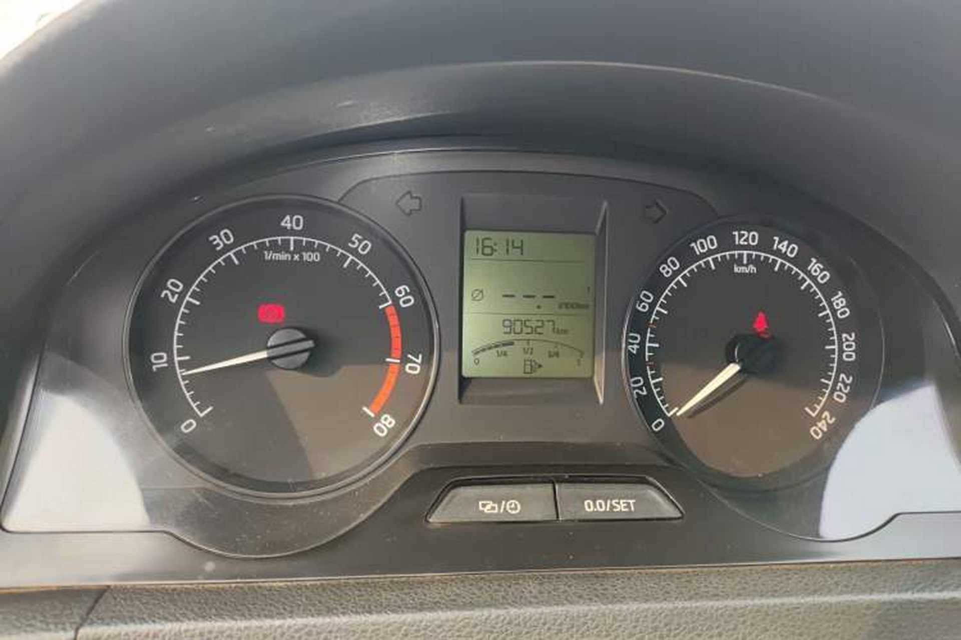 Used Skoda Rapid 2013 1.6L Manual Enjoyment Model Instrument Cluster