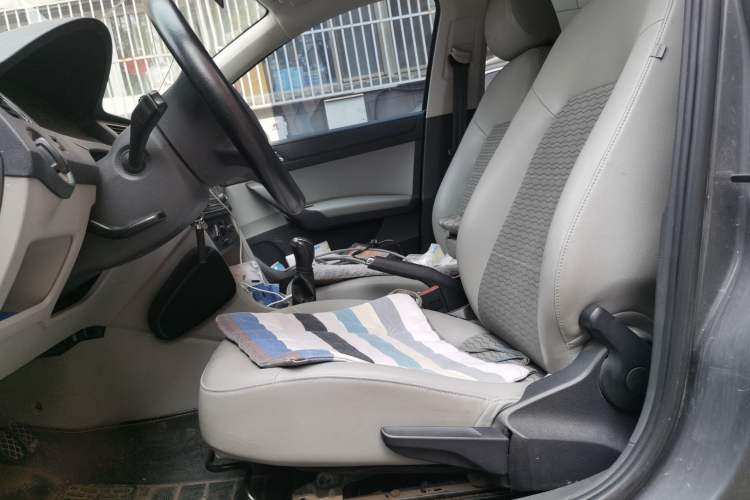 Used Skoda Rapid 2013 1.6L Manual Smart Selection Model Left Front Seat