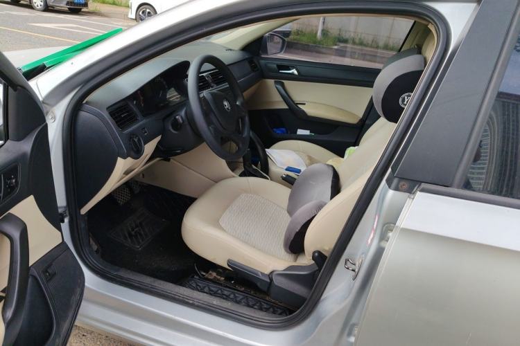 Used Skoda Rapid 2013 1.6L Automatic Smart Selection Model Left Front Seat