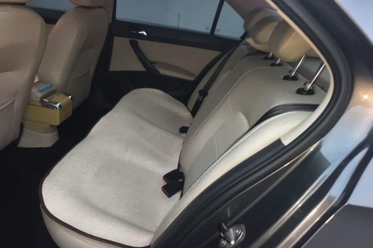 Used Skoda Rapid 2013 1.6L Automatic Smart Selection Model Left Rear Seat