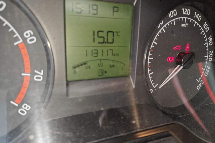Used Skoda Rapid 2013 1.6L Automatic Smart Selection Model Odometer Close Up