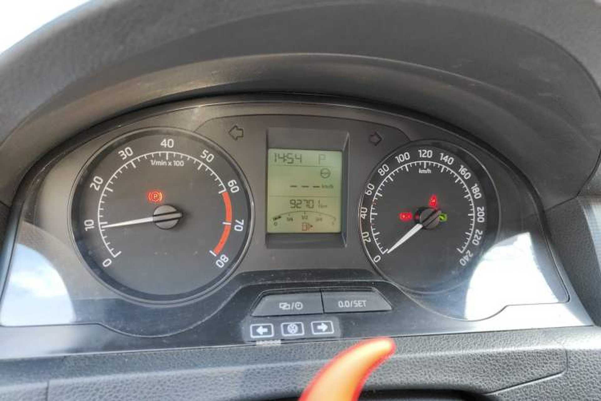 Used Skoda Rapid 2013 1.6L Automatic Smart Selection Model Odometer Close Up