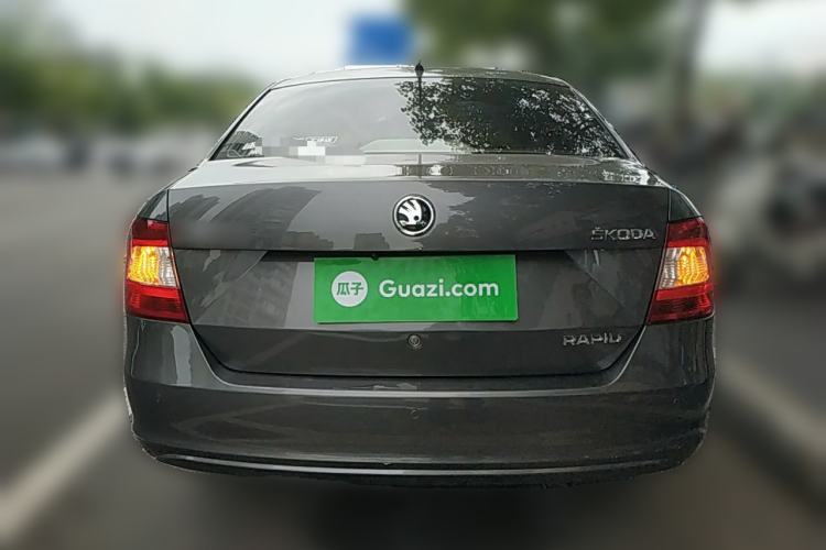 Used Skoda Rapid 2013 1.4L Manual Smart Selection Trim Rear