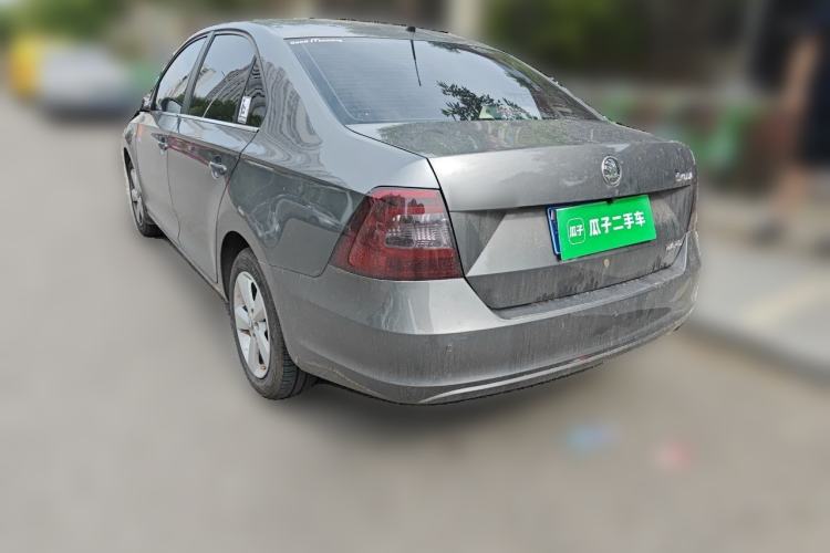 Used Skoda Rapid 2013 1.6L Automatic Smart Selection Model Rear Left 45 Deg