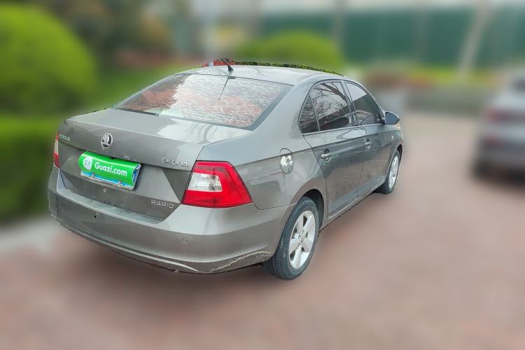 Used Skoda Rapid 2013 1.6L Automatic Smart Selection Model Rear Right 45 Deg