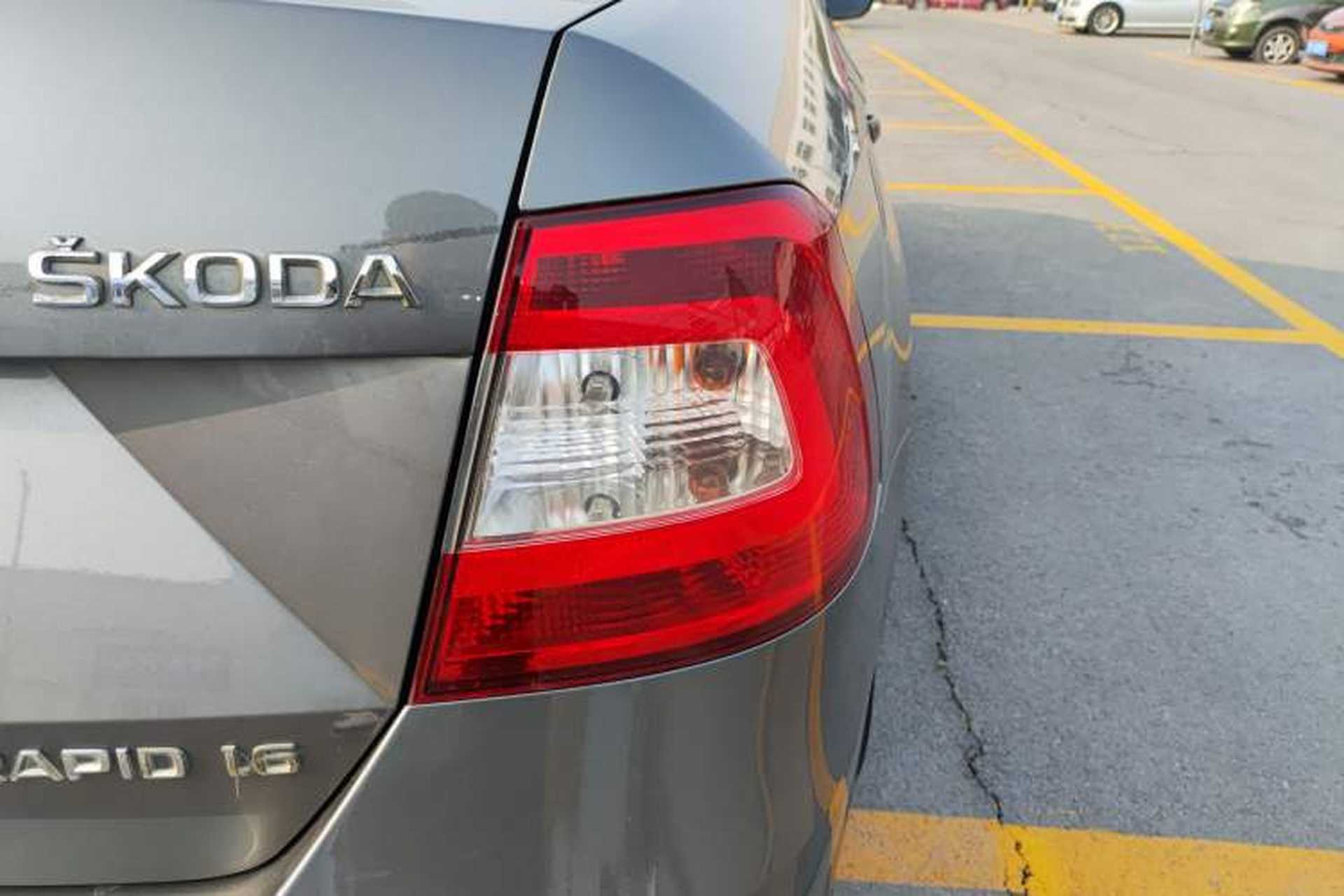 Used Skoda Rapid 2013 1.6L Manual Enjoyment Model Right Rear Taillight