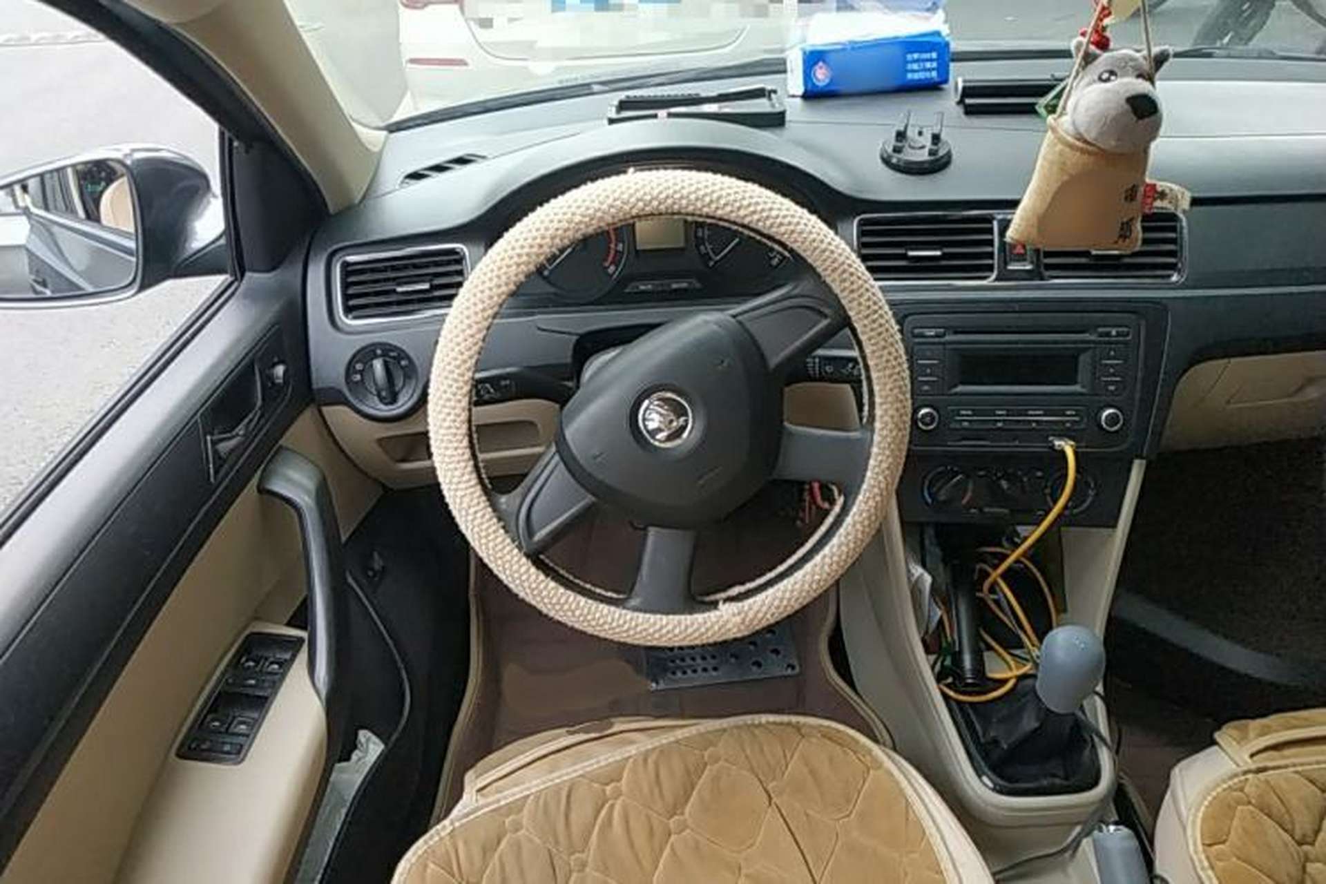 Used Skoda Rapid 2013 1.4L Manual Smart Selection Trim Steering Wheel