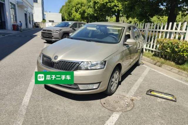 Used Skoda Rapid 2013 1.6L Manual Preferred Version