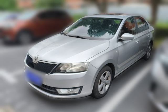 Used Skoda Rapid 2013 1.6L Manual Smart Selection Model