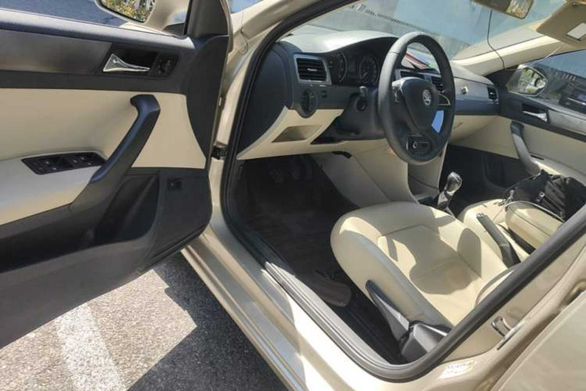 Used Skoda Rapid 2013 1.6L Manual Preferred Version Driver Seat