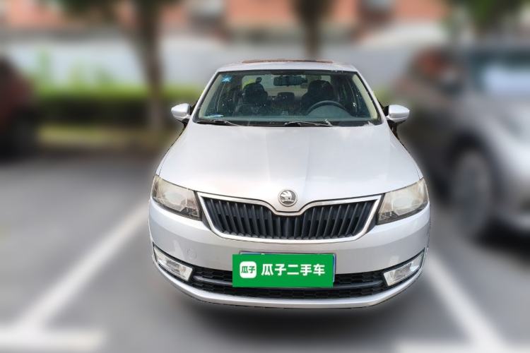 Used Skoda Rapid 2013 1.6L Manual Smart Selection Model Front