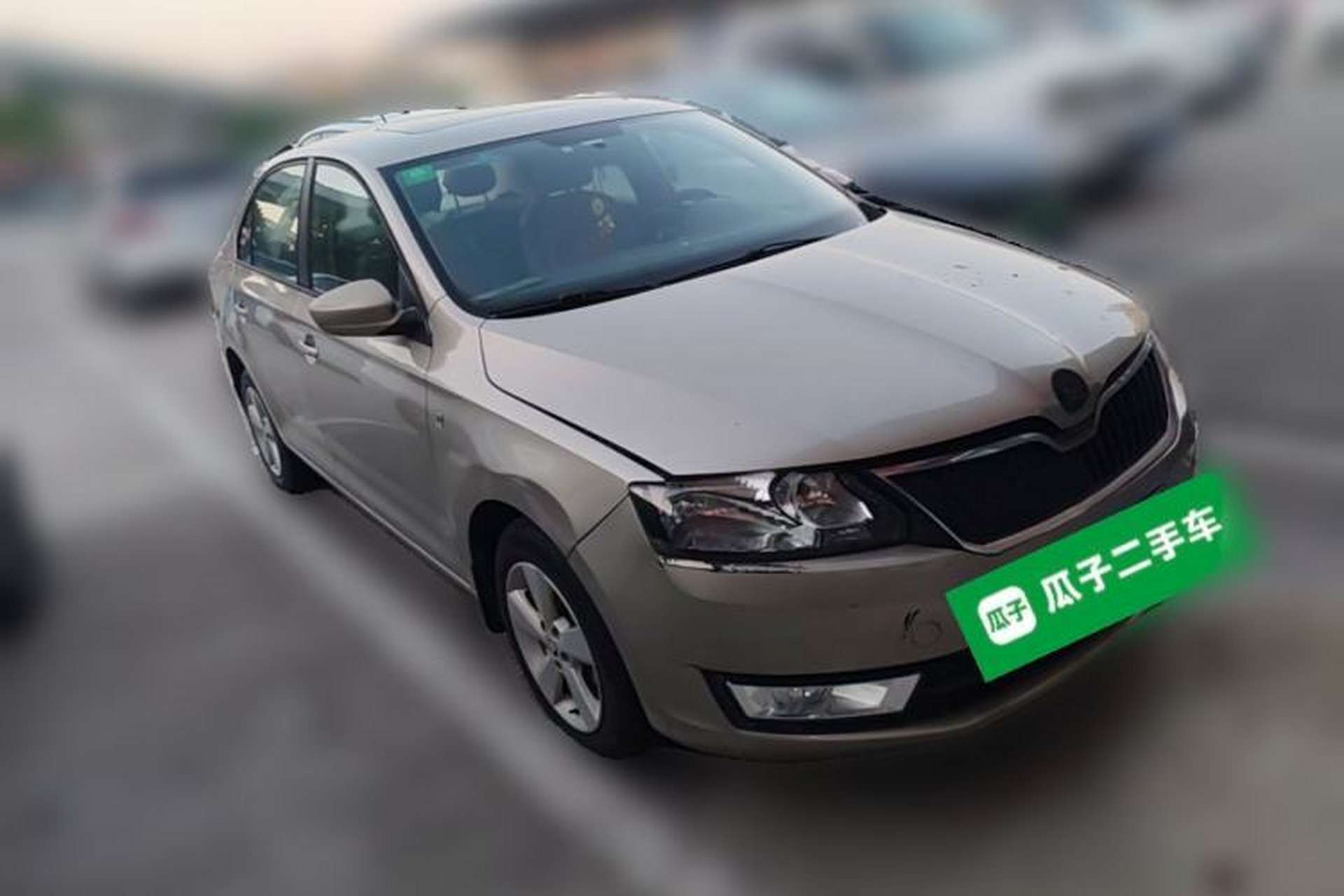 Used Skoda Rapid 2013 1.6L Automatic Smart Selection Model Front Right 45 Deg