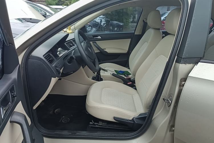 Used Skoda Rapid 2013 1.6L Manual Smart Selection Model Left Front Seat