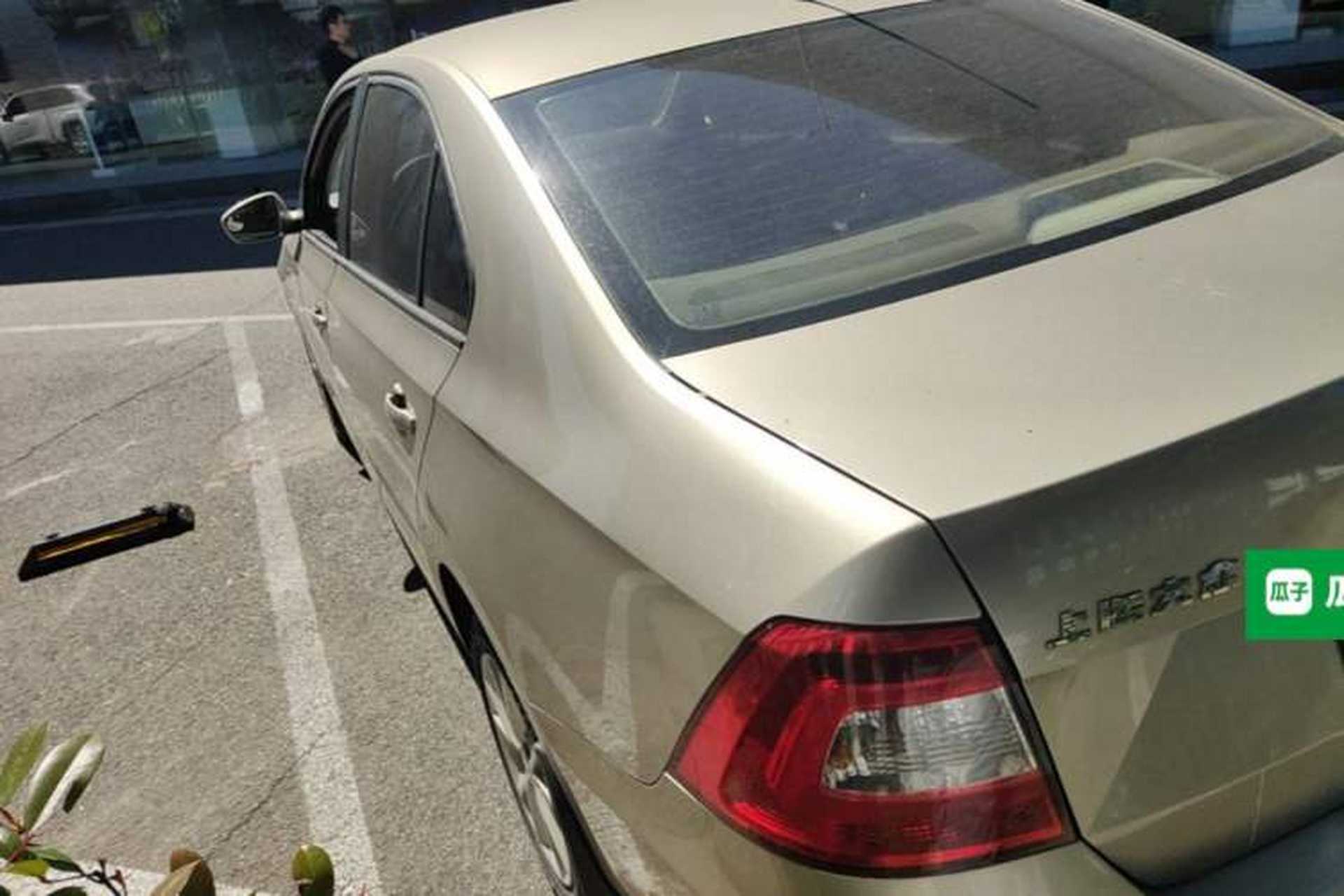 Used Skoda Rapid 2013 1.6L Manual Preferred Version Rear Left 45 Deg