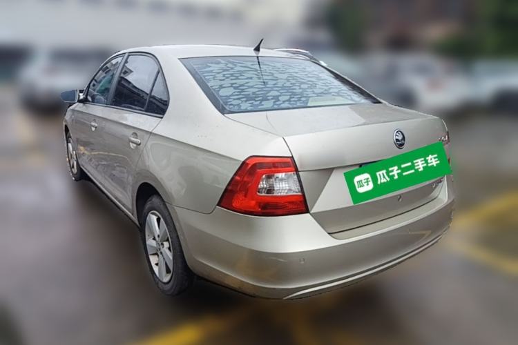 Used Skoda Rapid 2013 1.6L Manual Smart Selection Model Rear Left 45 Deg