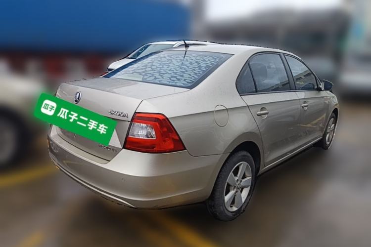 Used Skoda Rapid 2013 1.6L Manual Smart Selection Model Rear Right 45 Deg