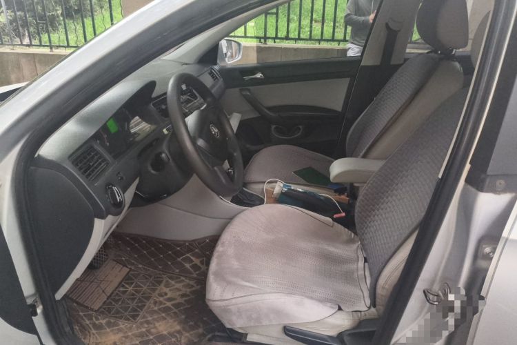 Used Skoda Rapid 2013 1.6L Automatic Smart Selection Model Driver Seat