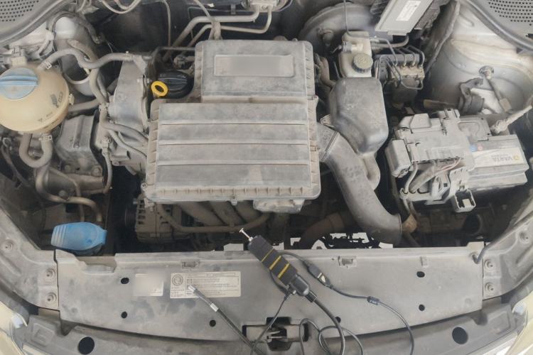 Used Skoda Rapid 2013 1.4L Manual Enjoyment Model Engine Bay