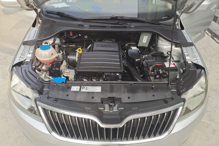 Used Skoda Rapid 2013 1.6L Automatic Preferred Model Engine Bay
