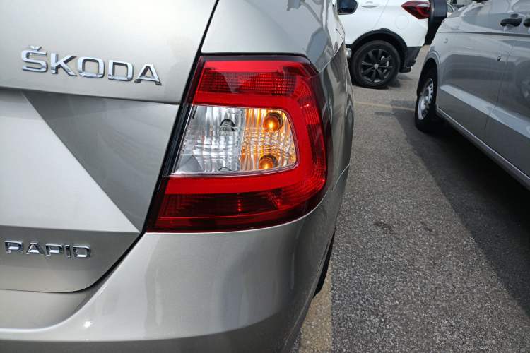 Used Skoda Rapid 2013 1.6L Automatic Smart Selection Model Exterior 3