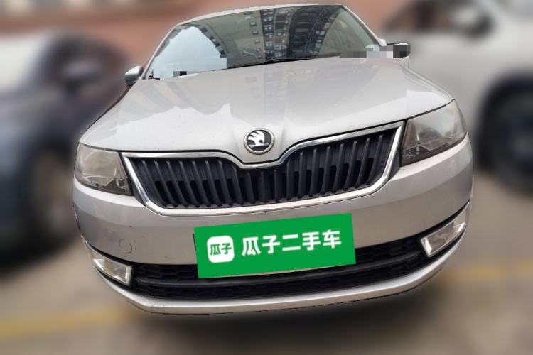 Used Skoda Rapid 2013 1.6L Manual Smart Selection Model Front