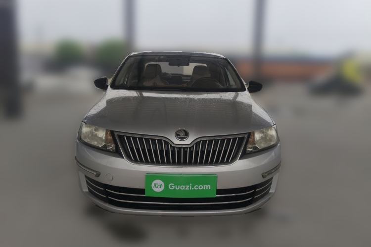 Used Skoda Rapid 2013 1.4L Manual Enjoyment Model Front
