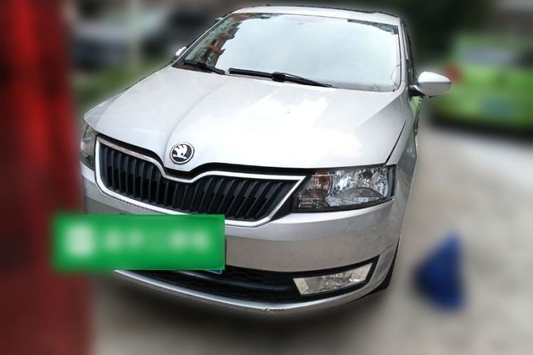 Used Skoda Rapid 2013 1.6L Automatic Smart Selection Model Front
