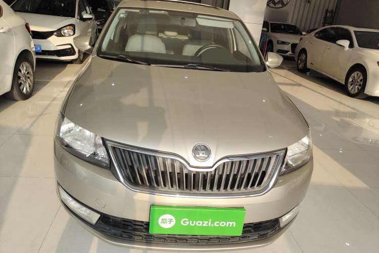 Used Skoda Rapid 2013 1.6L Automatic Smart Selection Model Front