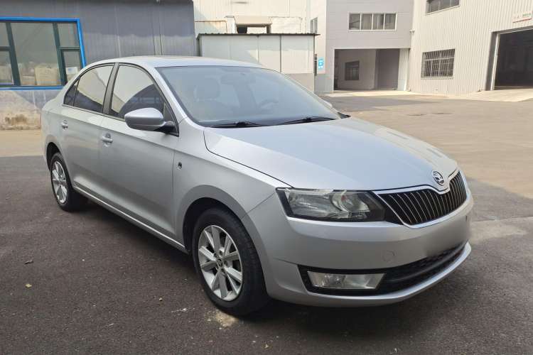 Used Skoda Rapid 2013 1.6L Automatic Preferred Model Front Right 45 Deg