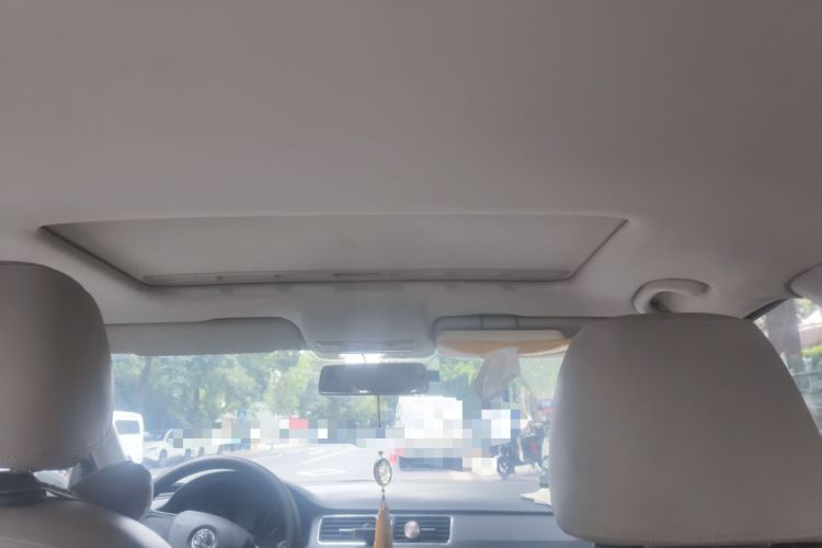 Used Skoda Rapid 2013 1.6L Automatic Smart Selection Model Headliner