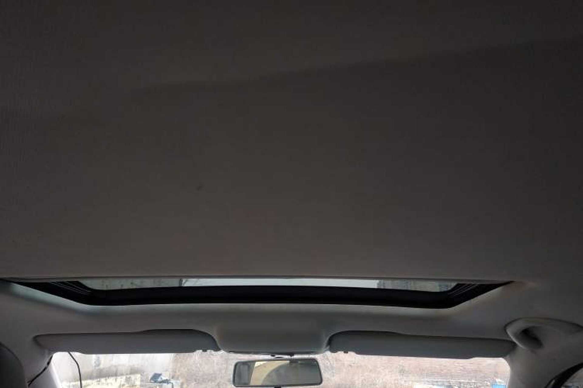 Used Skoda Rapid 2013 1.6L Automatic Smart Selection Model Headliner
