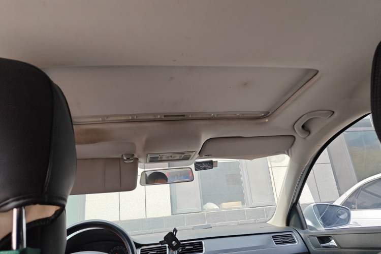 Used Skoda Rapid 2013 1.4L Manual Smart Selection Trim Headliner