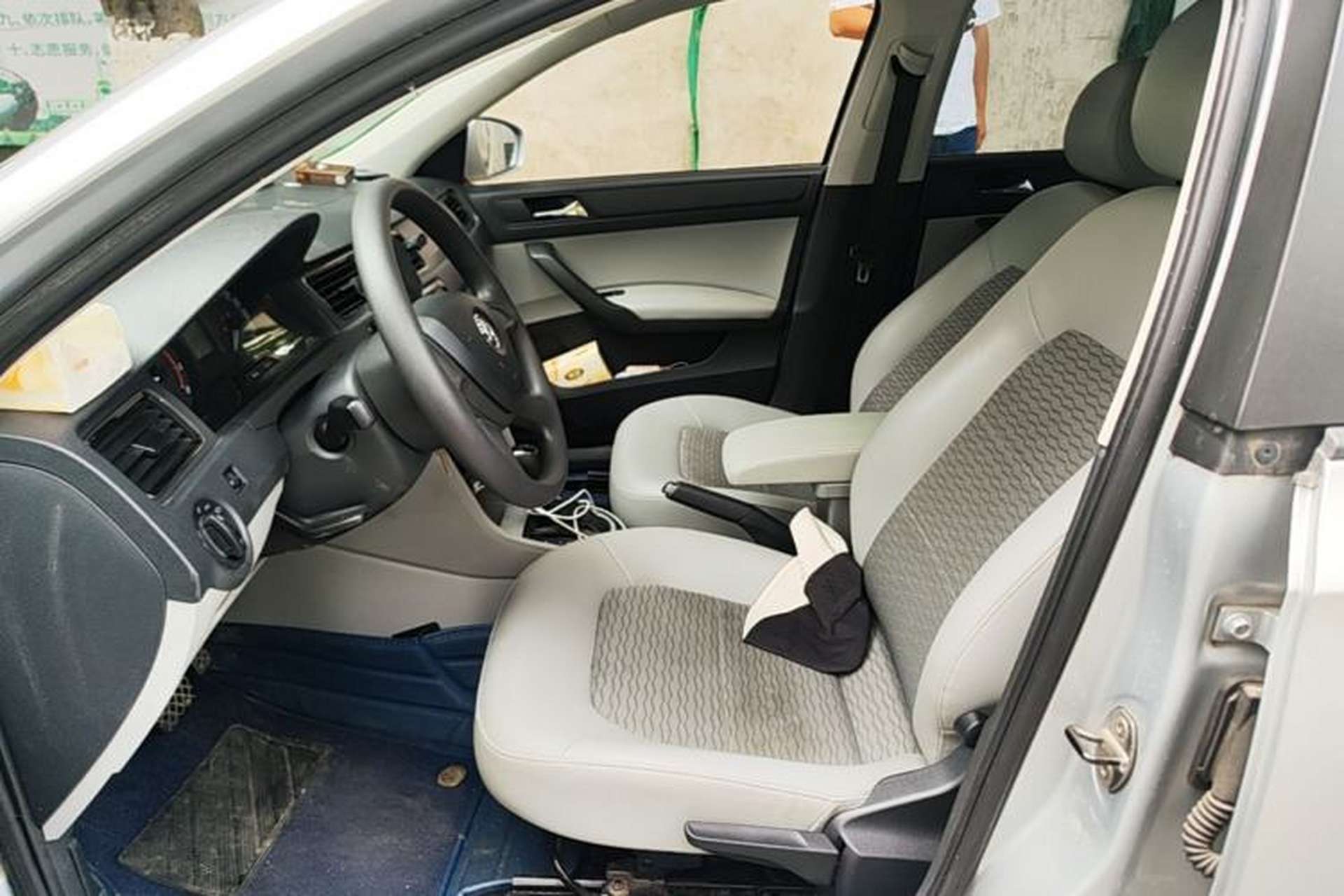 Used Skoda Rapid 2013 1.6L Manual Enjoyment Model Left Front Seat