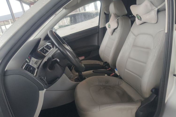 Used Skoda Rapid 2013 1.4L Manual Enjoyment Model Left Front Seat