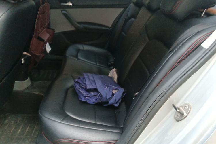 Used Skoda Rapid 2013 1.6L Automatic Smart Selection Model Left Rear Seat
