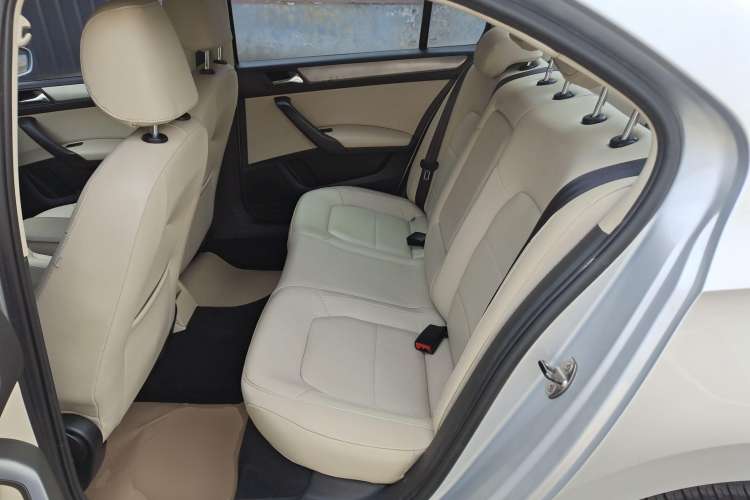 Used Skoda Rapid 2013 1.6L Automatic Preferred Model Left Rear Seat