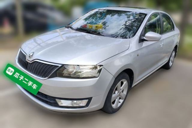 Used Skoda Rapid 2013 1.6L Manual Smart Selection Model