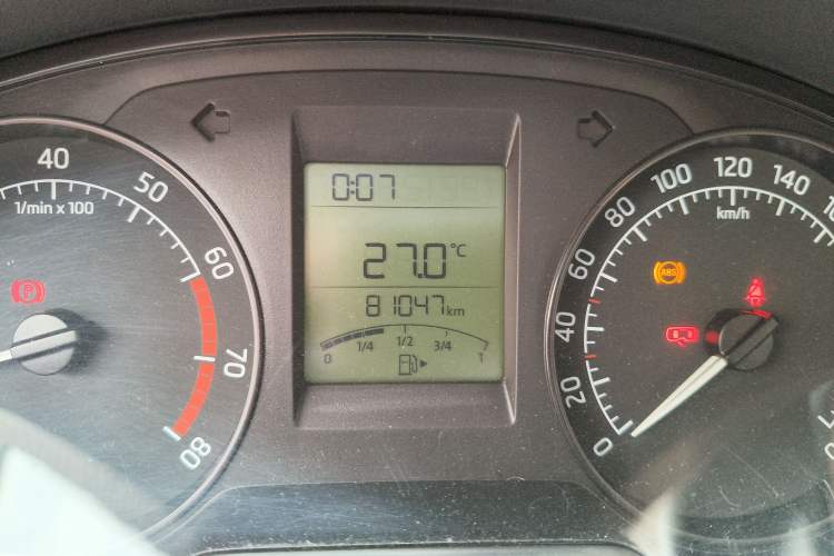 Used Skoda Rapid 2013 1.6L Manual Enjoyment Model Odometer Close Up