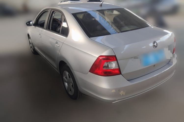 Used Skoda Rapid 2013 1.6L Manual Smart Selection Model Rear Left 45 Deg