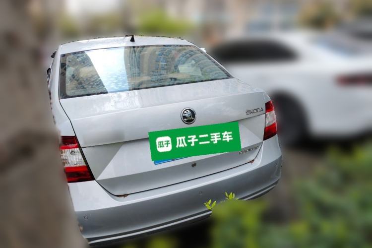 Used Skoda Rapid 2013 1.6L Manual Smart Selection Model Rear Left 45 Deg