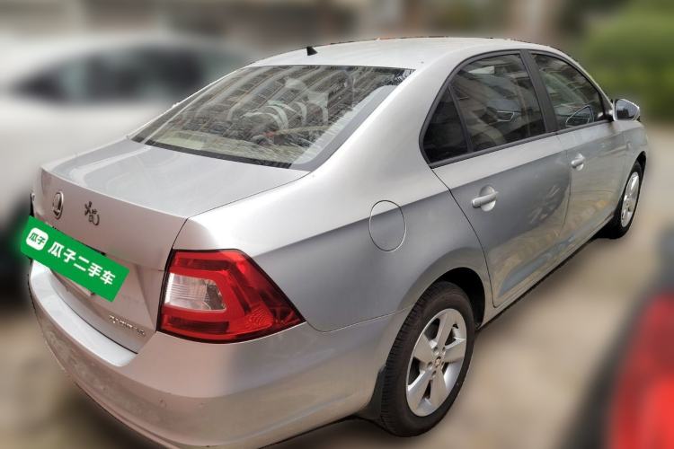 Used Skoda Rapid 2013 1.6L Manual Smart Selection Model Rear Right 45 Deg