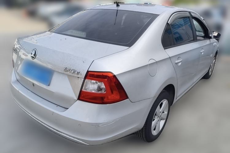 Used Skoda Rapid 2013 1.6L Automatic Smart Selection Model Rear Right 45 Deg