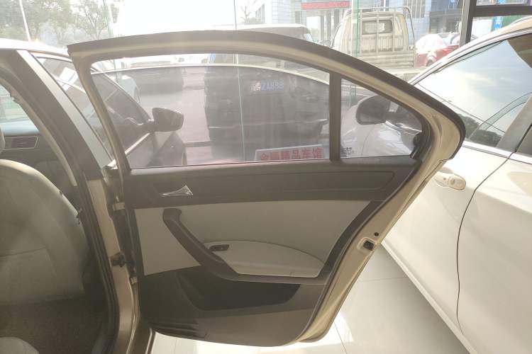 Used Skoda Rapid 2013 1.6L Automatic Smart Selection Model Right Rear Door Interior