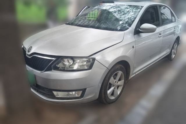 Used Skoda Rapid 2013 1.6L Automatic Smart Selection Model