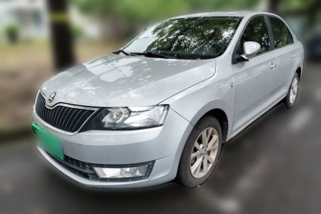Used Skoda Rapid 2013 1.6L Automatic Smart Selection Model