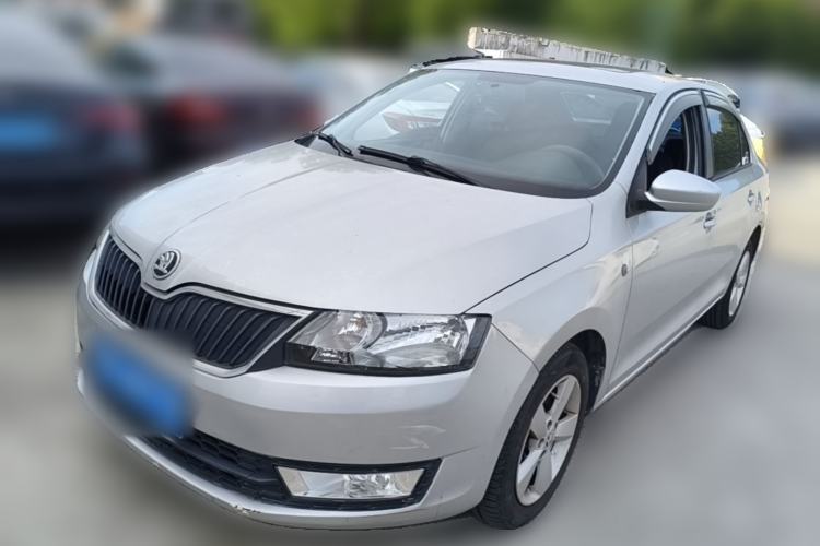 Used Skoda Rapid 2013 1.6L Automatic Smart Selection Model Guazi used car, China used car export, Used car for sale, Used cars, Cheapest cars for sale